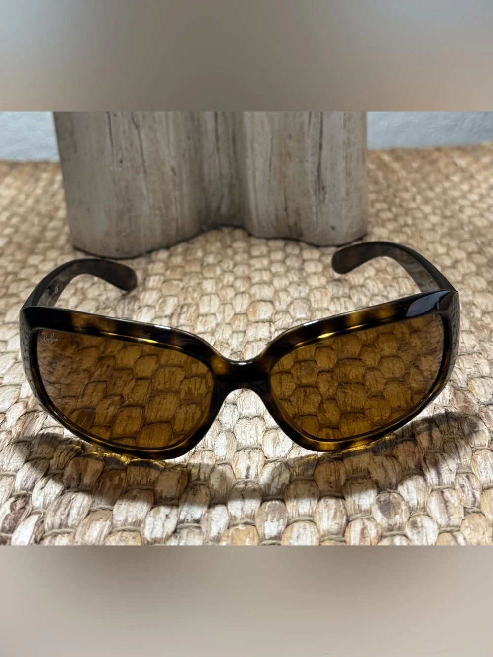 Women’s Ray Ban Sunglasses RB 4102/710/3N Made In Italy Tortoise
